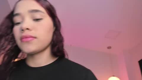 Violeth Hill online show from 11, 2, 2025