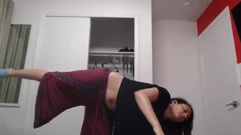 Snapshot of violethooper chatting on 12, 2, 2026 Violet Hooper online show from 12, 2, 2026