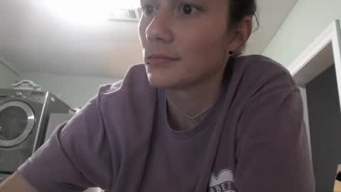 Snapshot of violethooper chatting on 25, 2, 2026 Violet Hooper online show from 25, 2, 2026