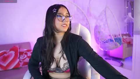 violetjonesx online show from 22, 6, 2026