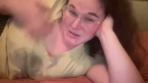 violetlyhappy online show from 9, 3, 2026