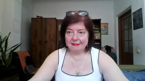 Snapshot of violetpulse chatting on 28, 4, 2026 violetpulse online show from 28, 4, 2026