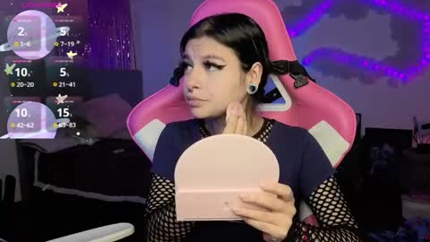   online show from 30, 3, 2026