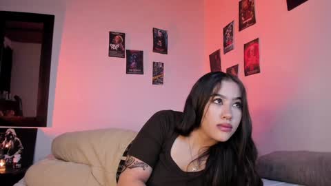 Violet salvatore online show from 17, 12, 2024