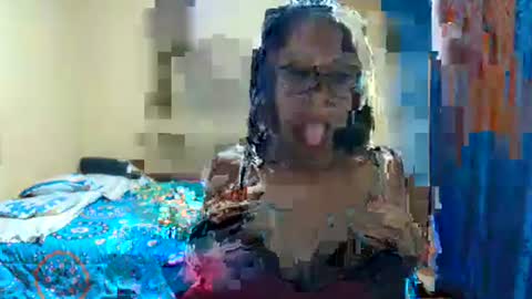 Snapshot of violetsexhot999 chatting on 4, 12, 2024 Violet777  online show from 4, 12, 2024