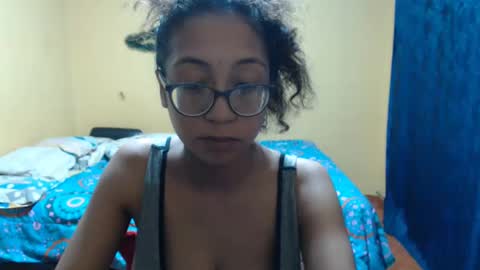 Snapshot of violetsexhot999 chatting on 13, 12, 2024 Violet777  online show from 13, 12, 2024