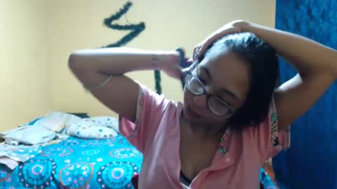 Snapshot of violetsexhot999 chatting on 13, 12, 2024 Violet777  online show from 13, 12, 2024