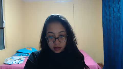 Snapshot of violetsexhot999 chatting on 22, 1, 2025 Violet777  online show from 22, 1, 2025