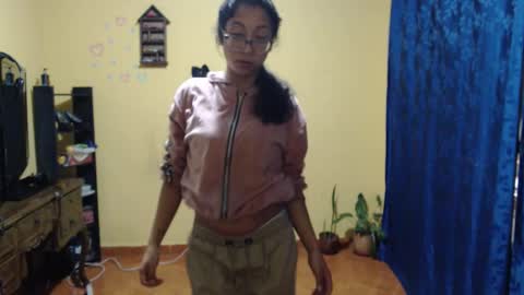 Snapshot of violetsexhot999 chatting on 10, 10, 2025 Violet777  online show from 10, 10, 2025