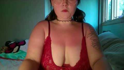 VioletSunflower online show from 4, 6, 2026