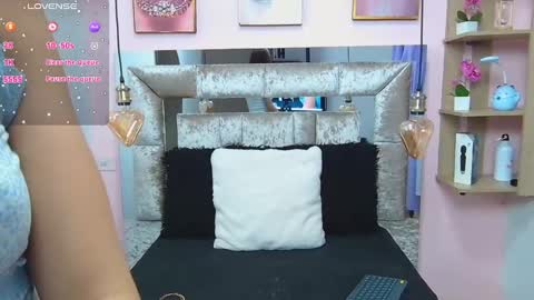 Violeta froz online show from 24, 1, 2025