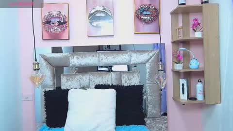 Violeta froz online show from 11, 2, 2025