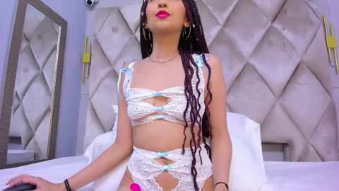 Violett  online show from 27, 2, 2026