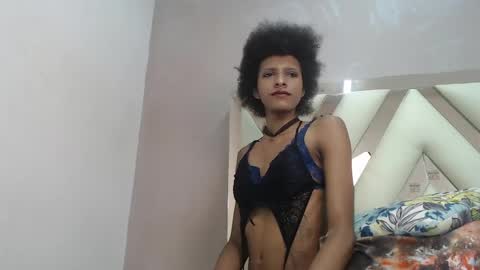 V I O L E T T E  online show from 13, 4, 2026