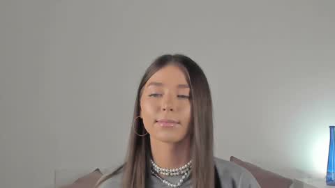 violetta_finch online show from 3, 2, 2025