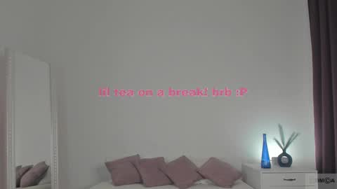 violetta_finch online show from 9, 2, 2025