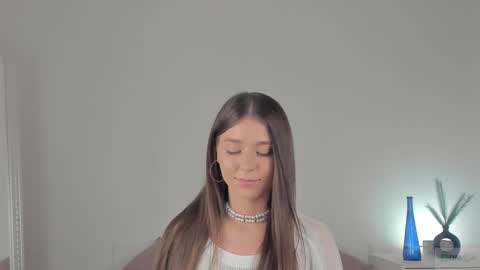 violetta_finch online show from 14, 2, 2025