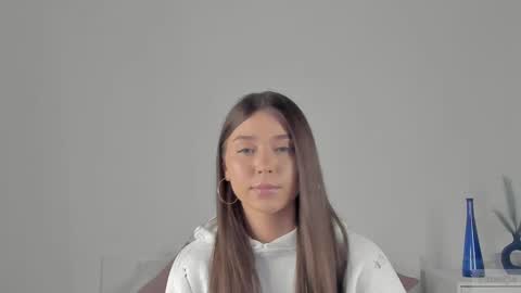 violetta_finch online show from 26, 2, 2025