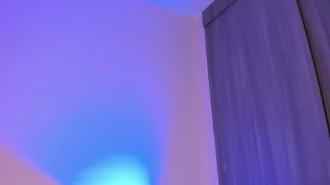 violetta independent model online show from 21, 3, 2026