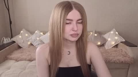 ViolettaOtis online show from 18, 1, 2026