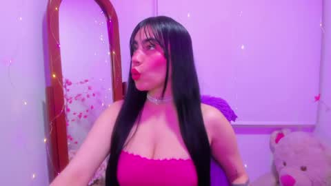 violette_laurent online show from 5, 4, 2026