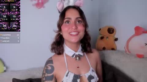 Violette  online show from 23, 10, 2025