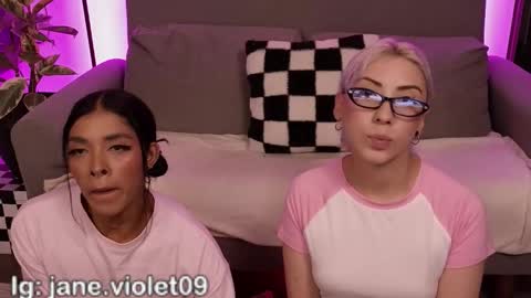 Violet online show from 16, 12, 2025