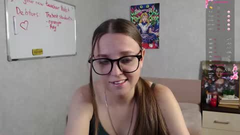 Violet online show from 17, 10, 2025