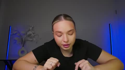 Violla online show from 4, 11, 2025