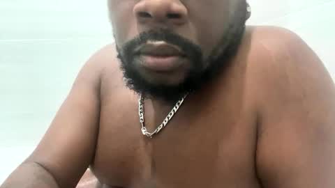 Elle Hood online show from 1, 12, 2025