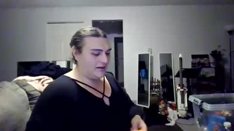 Snapshot of virgorian_enigma chatting on 16, 9, 2025 priscilla online show from 16, 9, 2025