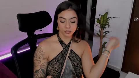 Lu online show from 5, 3, 2025