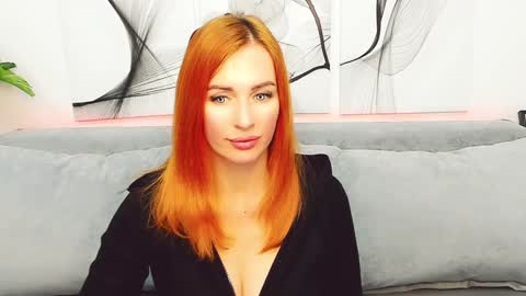 Snapshot of vita_flowen chatting on 4, 12, 2024 Vita online show from 4, 12, 2024