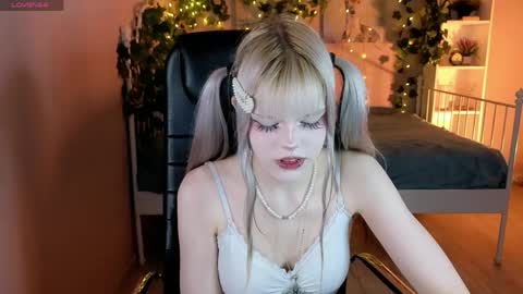 Snapshot of vitamorphosis chatting on 27, 3, 2026 Vita online show from 27, 3, 2026