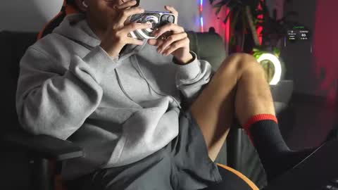 Snapshot of vito_benz chatting on 4, 3, 2025 VITO BENZ online show from 4, 3, 2025