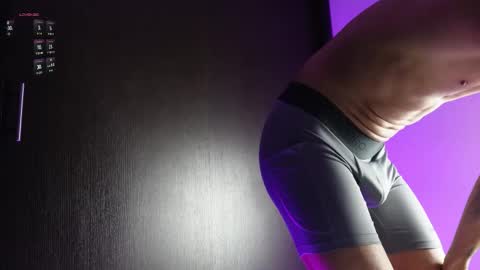 Snapshot of vito_benz chatting on 27, 3, 2026 VITO BENZ online show from 27, 3, 2026