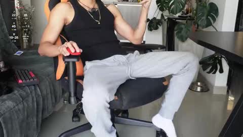 Snapshot of vito_benz chatting on 28, 3, 2026 VITO BENZ online show from 28, 3, 2026