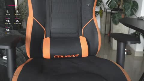 Snapshot of vito_benz chatting on 13, 4, 2026 VITO BENZ online show from 13, 4, 2026