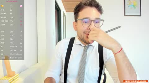 Snapshot of vito_ferrero chatting on 19, 10, 2025 Vito Ferrer online show from 19, 10, 2025