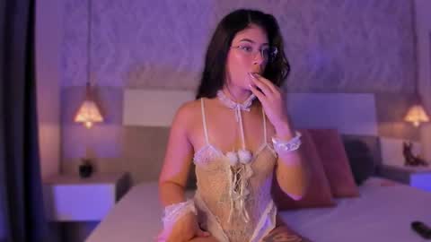 Snapshot of vittoria__rossi chatting on 23, 3, 2026 Vttoria online show from 23, 3, 2026
