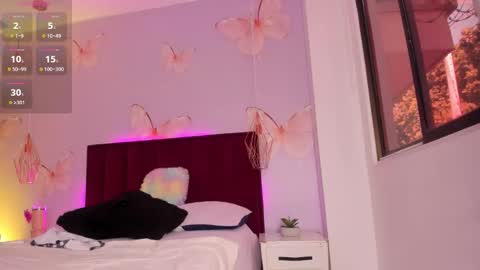 Viviana  online show from 13, 9, 2025