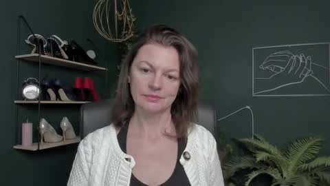 Vivian online show from 10, 11, 2025