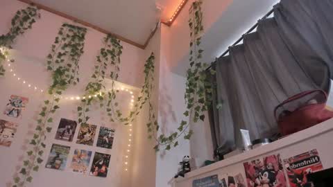 vivian_qwerty online show from 11, 3, 2026