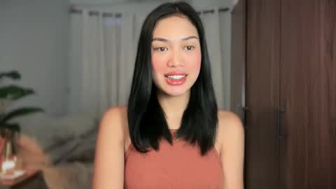 Vivian online show from 8, 6, 2026