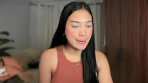 Vivian online show from 28, 6, 2026