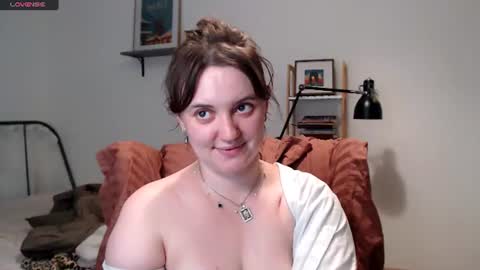 Lela online show from 5, 7, 2026