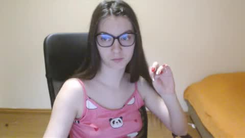 Snapshot of vivianngray chatting on 3, 2, 2025 Vivian Gray online show from 3, 2, 2025