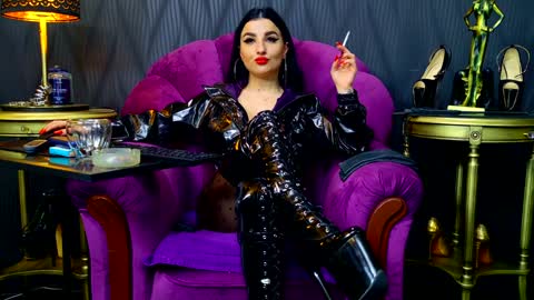 Vivian Reeve online show from 11, 12, 2024