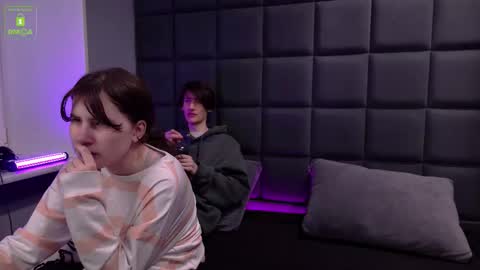 Snapshot of viviarangendy chatting on 7, 10, 2025 VIVIARAGENDY online show from 7, 10, 2025