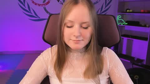 Vivien online show from 6, 2, 2025